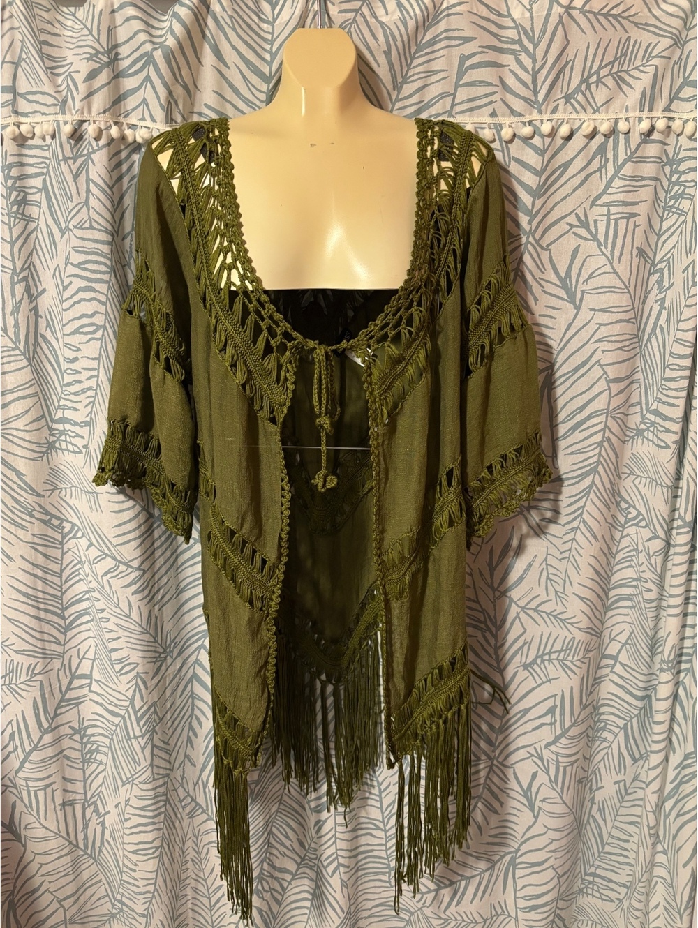 Olive LA Class Fringe Crochet Cover Up Top